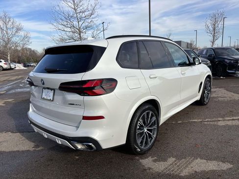 New 2026 BMW X5 xDrive50e w/ M Sport Package AWD/4WD image 7