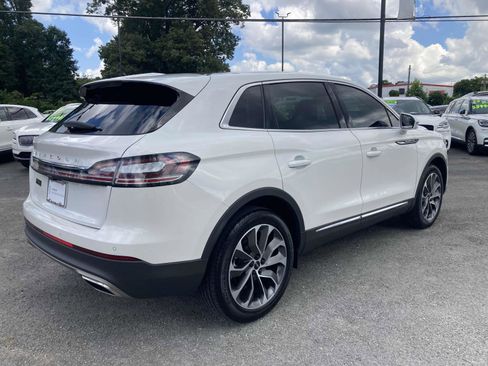 Certified 2022 Lincoln Nautilus Reserve image 3