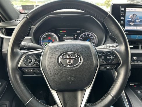 Used 2021 Toyota Venza XLE w/ Softex Package AWD/4WD image 26
