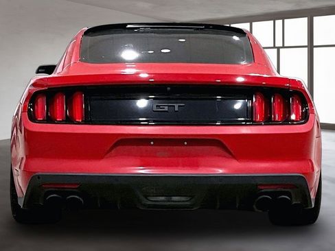 Used 2017 Ford Mustang GT w/ GT Performance Package RWD image 5