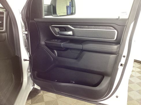 Used 2022 RAM 1500 Big Horn w/ Trailer Tow Group (B) image 9