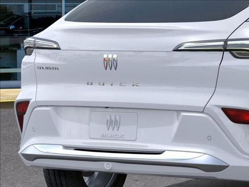 New 2026 Buick Envista Avenir image 14