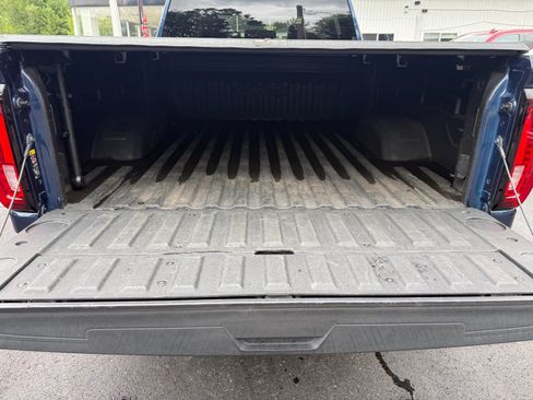 Used 2022 GMC Sierra 2500 AT4 w/ Snow Plow Prep/Camper Package AWD/4WD image 20