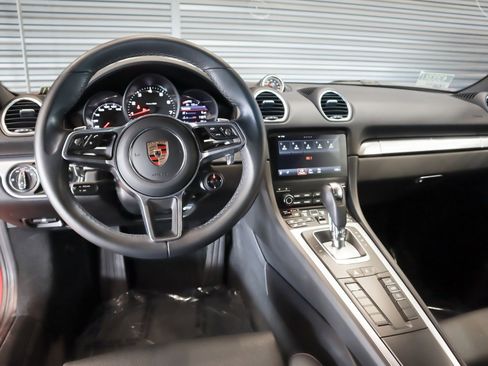 Used 2025 Porsche 718 Cayman image 14