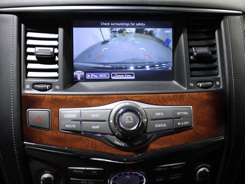 Used 2017 INFINITI QX80 Base w/ Deluxe Technology Package image 25