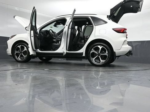 Certified 2023 Ford Escape ST-Line Elite w/ Class II Trailer Tow Package AWD/4WD image 58