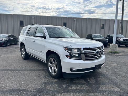 Used 2017 Chevrolet Tahoe Premier AWD/4WD image 17