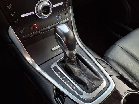 Used 2017 Ford Edge Titanium w/ Equipment Group 302A image 16