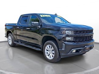 Used 2020 Chevrolet Silverado 1500 Custom w/ Custom Value Package AWD/4WD video 1