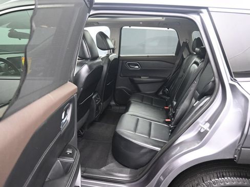 Used 2021 Nissan Rogue SV w/ Premium Package AWD/4WD image 33