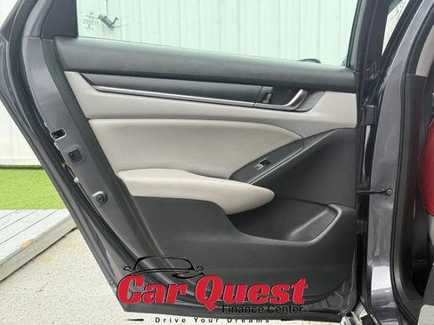 Used 2019 Honda Accord LX image 13