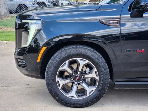 Used 2026 GMC Yukon XL AT4 Ultimate AWD/4WD image 8