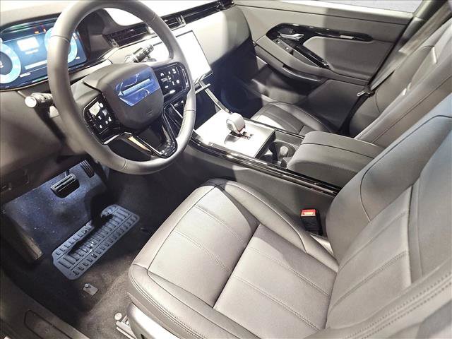 Used 2026 Land Rover Range Rover Evoque S AWD/4WD image 14