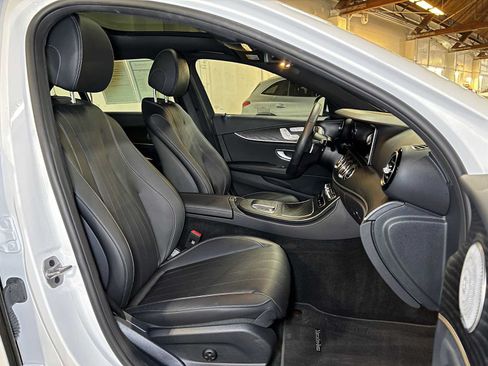 Used 2023 Mercedes-Benz E 350 4MATIC Sedan image 12