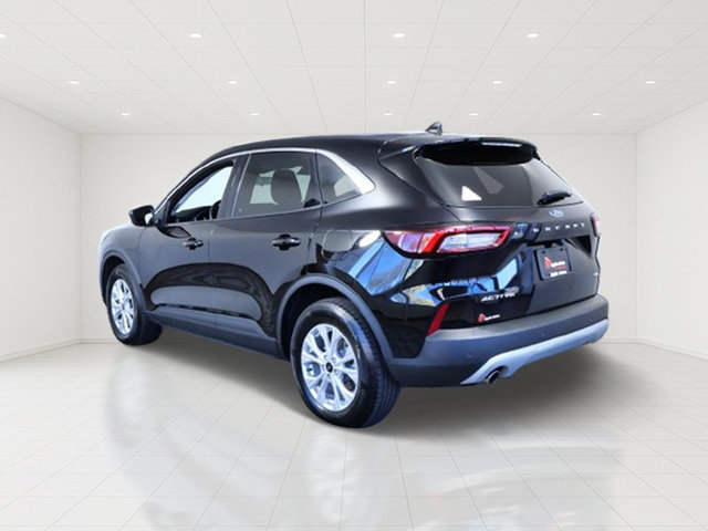 Certified 2023 Ford Escape Active w/ Tech Pack #1 AWD/4WD image 4