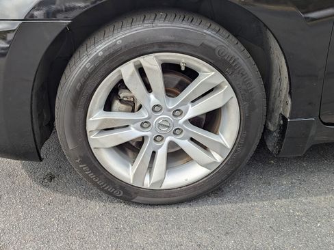 Used 2012 Nissan Altima 3.5 SR w/ Sport Pkg FWD image 29