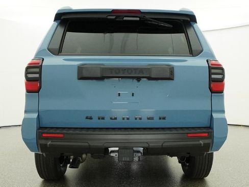 New 2026 Toyota 4Runner SR5 RWD image 23