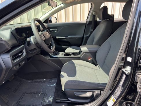 Used 2025 Kia K4 FWD image 15