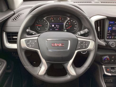 Used 2023 GMC Terrain SLE w/ Driver Convenience Package image 18