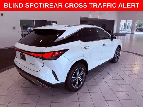Used 2025 Lexus RX 350 FWD image 8