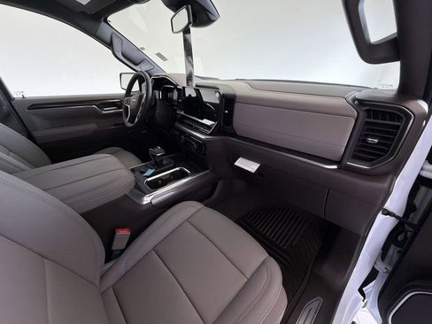 New 2026 Chevrolet Silverado 1500 LTZ w/ Z71 Off-Road Package AWD/4WD image 30