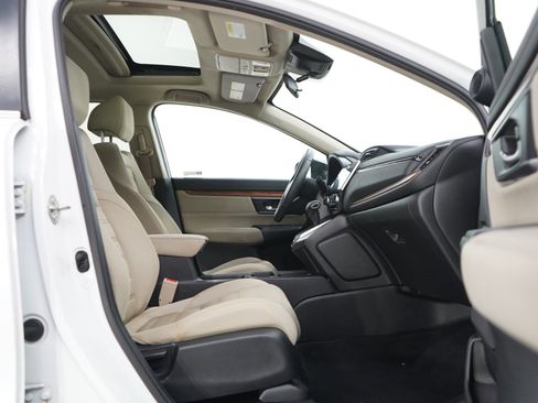 Used 2019 Honda CR-V EX image 11