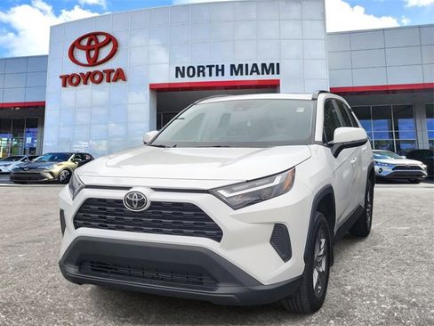 Used 2024 Toyota RAV4 XLE image 2
