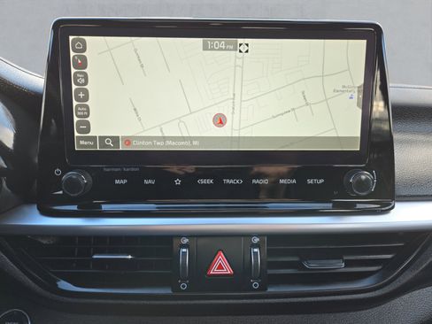 Used 2023 Kia Forte GT-Line w/ GT-Line Premium Package image 18