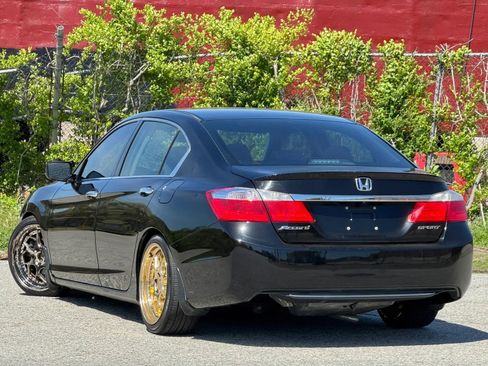 Used 2015 Honda Accord Sport image 6