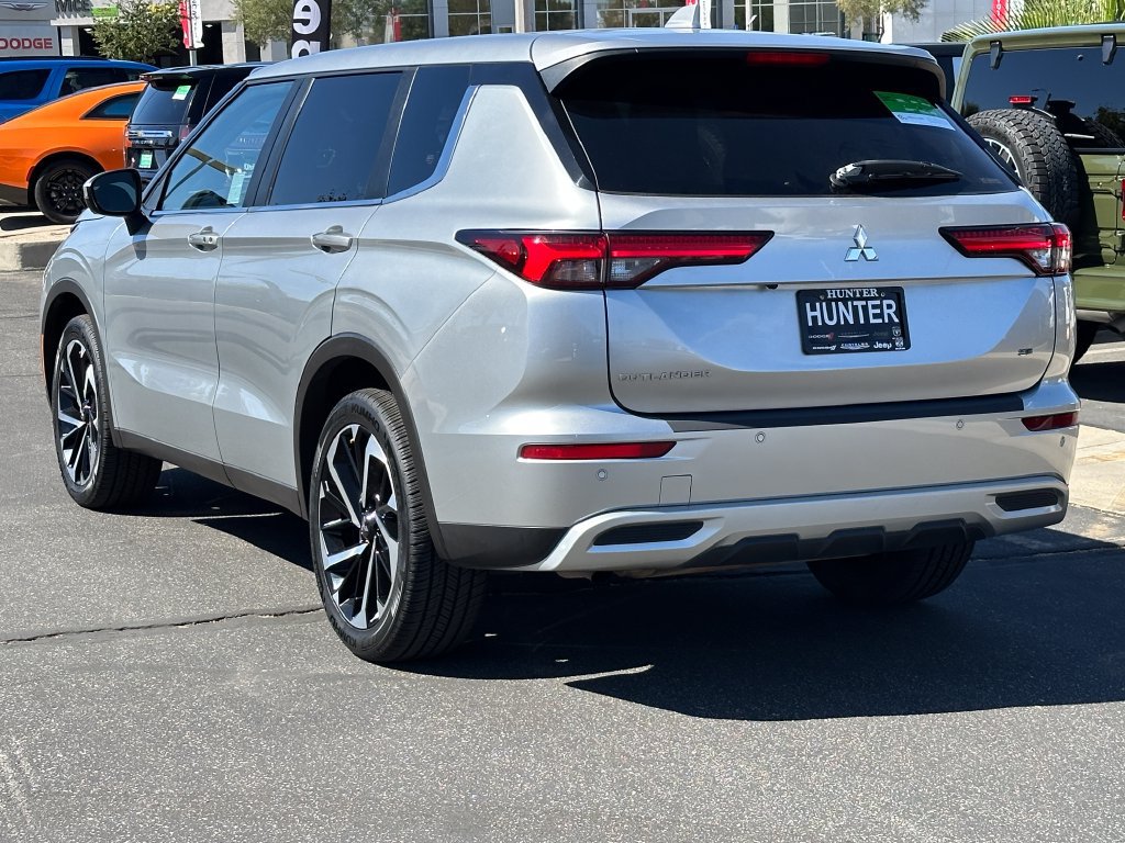 Used 2024 Mitsubishi Outlander SE AWD/4WD image 6