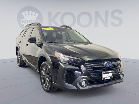 Used 2025 Subaru Outback Onyx Edition AWD/4WD image 10