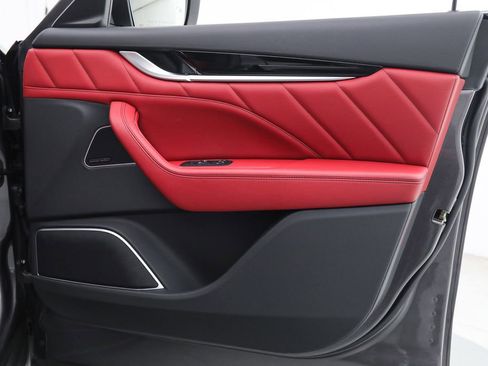 Certified 2023 Maserati Levante Modena AWD/4WD image 9