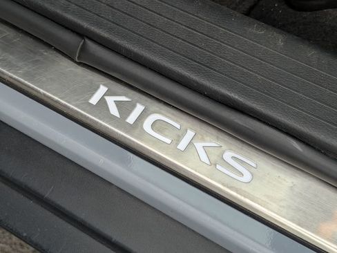 Used 2023 Nissan Kicks SV w/ Interior Electronics Package FWD image 35