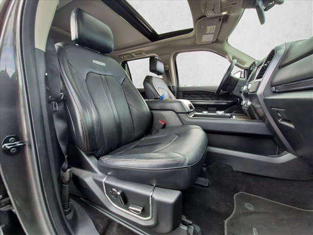 Used 2019 Ford Expedition Platinum AWD/4WD image 21