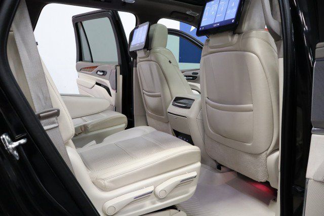 Used 2021 Cadillac Escalade Sport Platinum RWD image 65
