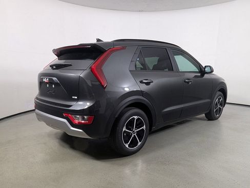 New 2026 Kia Niro LX FWD image 7