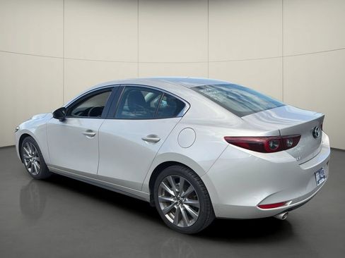 Used 2024 MAZDA MAZDA3 s FWD image 5