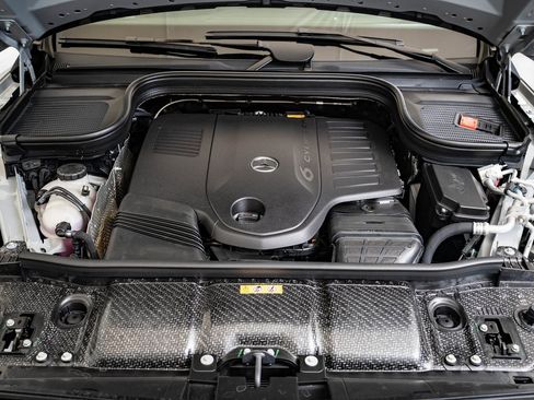 New 2026 Mercedes-Benz GLS 450 4MATIC image 35