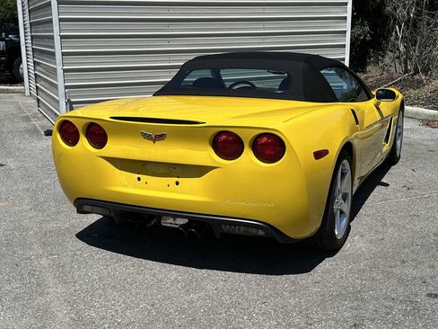 Used 2006 Chevrolet Corvette Convertible w/ Preferred Equipment Group RWD image 6