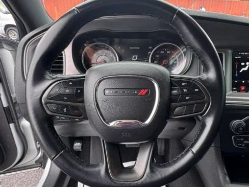 Used 2023 Dodge Charger SXT RWD image 11