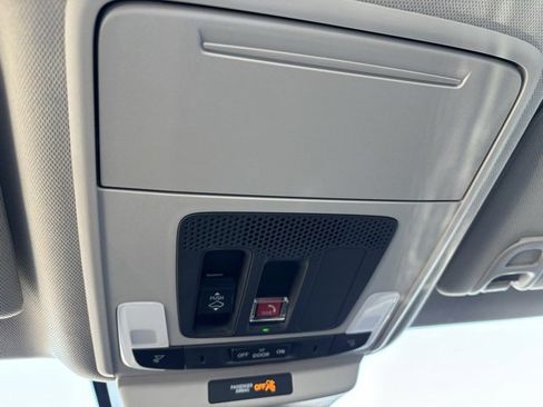 Used 2025 Honda Accord Touring image 22