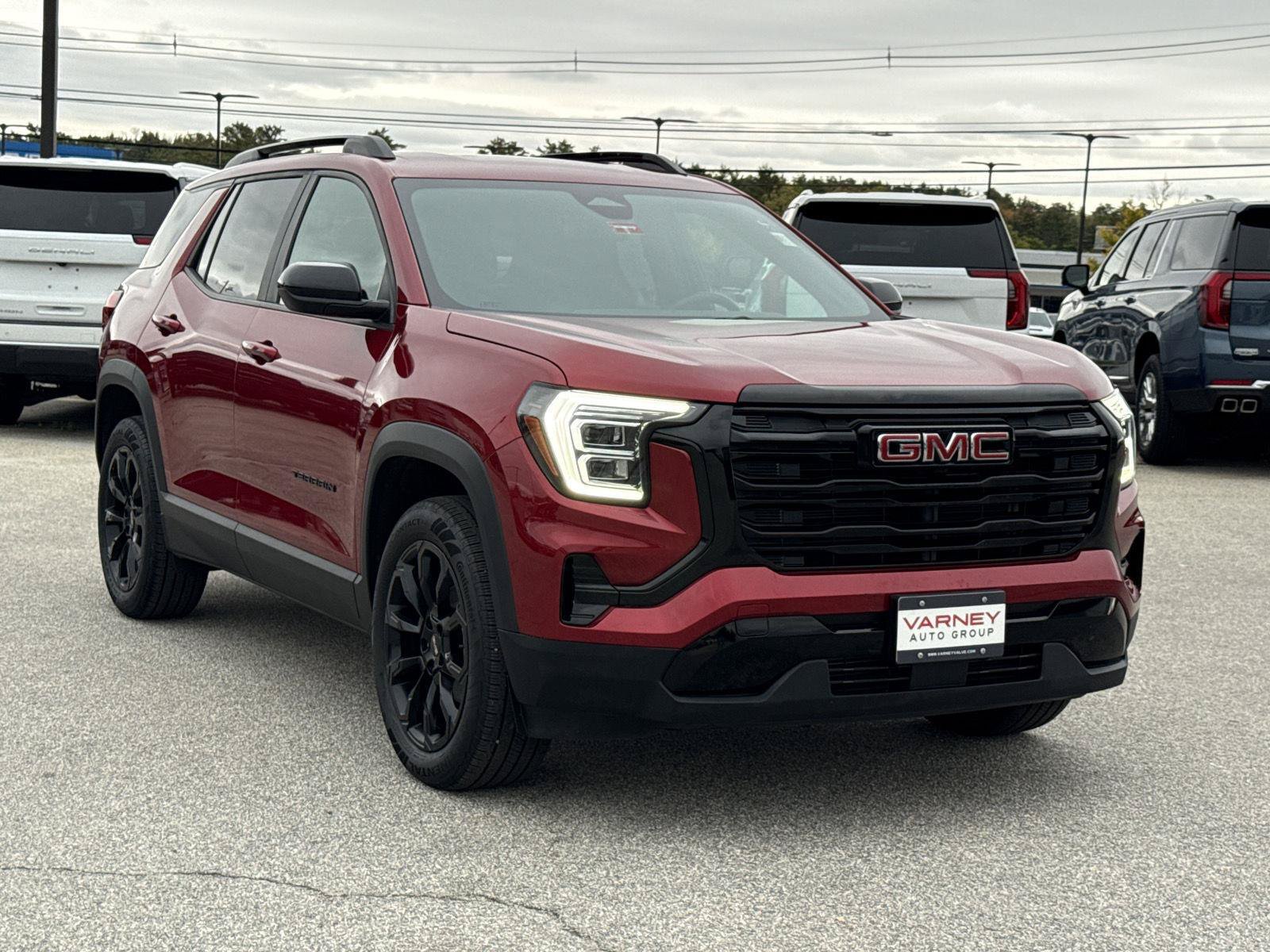Used 2026 GMC Terrain Elevation w/ Elevation Premium Package AWD/4WD image 3