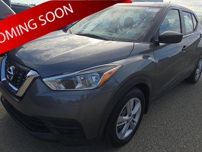 Used 2020 Nissan Kicks S