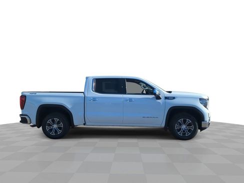 New 2026 GMC Sierra 1500 SLT AWD/4WD image 9