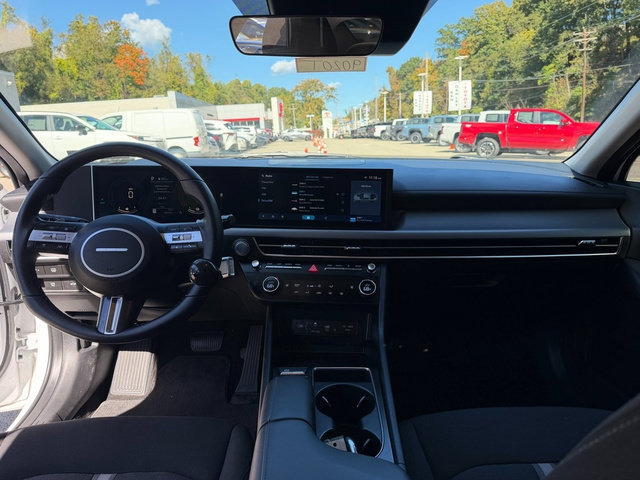 Used 2025 Hyundai Sonata SEL FWD image 19