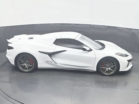 Used 2026 Chevrolet Corvette Z06 w/ Battery Protection Package RWD image 25