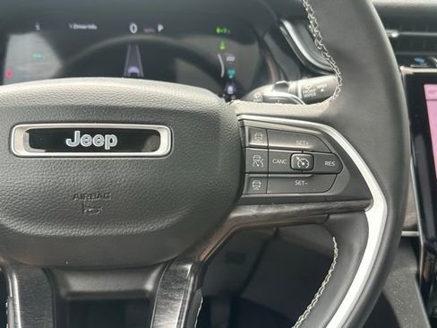 Used 2023 Jeep Grand Cherokee 4WD 4xe w/ Luxury Tech Group II image 24