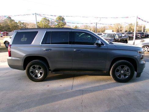Used 2018 Chevrolet Tahoe LS w/ Max Trailering Package AWD/4WD image 4