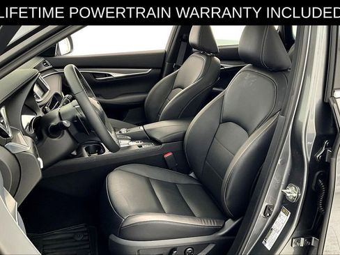 Certified 2025 INFINITI QX50 Luxe image 33