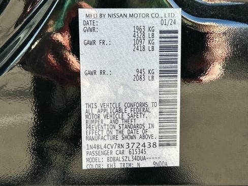 Used 2024 Nissan Altima 2.5 SR image 34